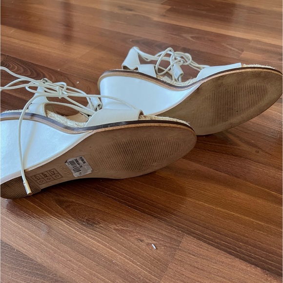 Aldo lace up wedges - Picture 7 of 9